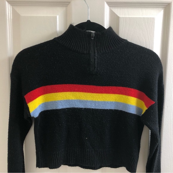 Black rainbow sweater - Picture 2 of 3